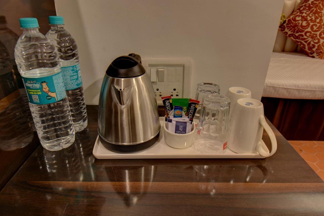 Elite Hotel ロナバラ エクステリア 写真